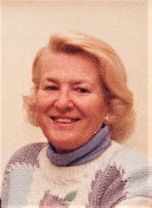 Joyce Straub